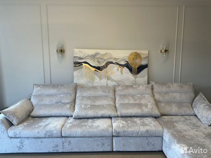 Картина с золотой поталью