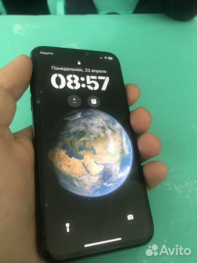 iPhone Xs, 64 ГБ