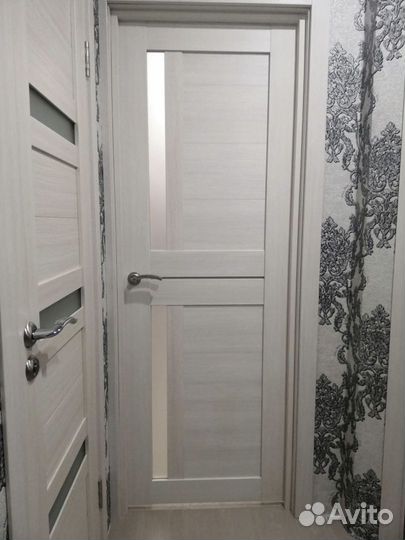 Двери межкомнатные с коробкой новые деревянные 789