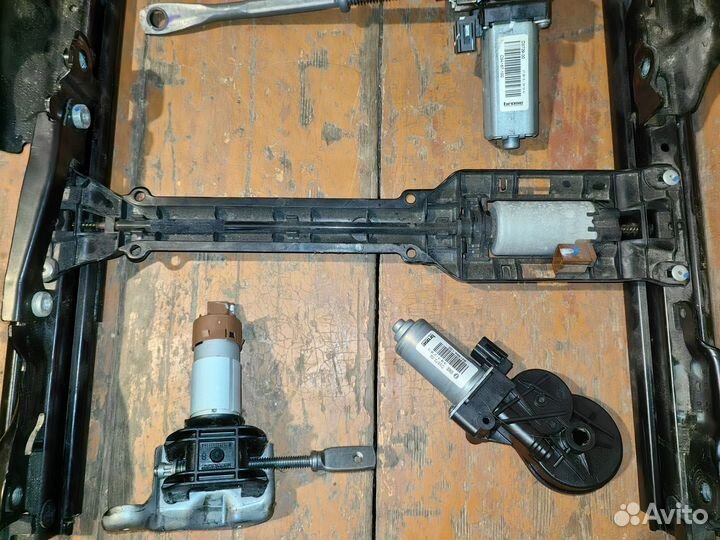 Моторчики сиденья bmw G11 G30 G07 G06 G05