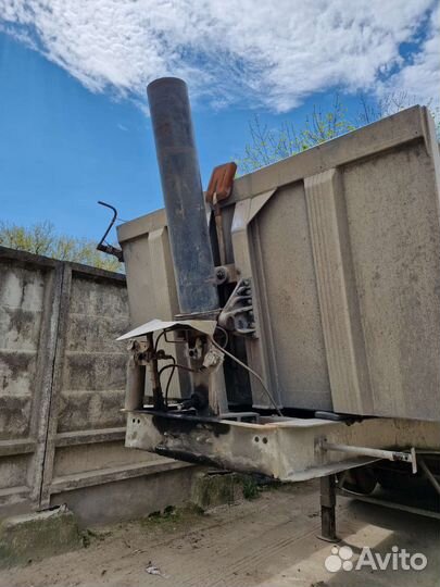 Mercedes-Benz Axor 1835 LS с полуприцепом, 2002