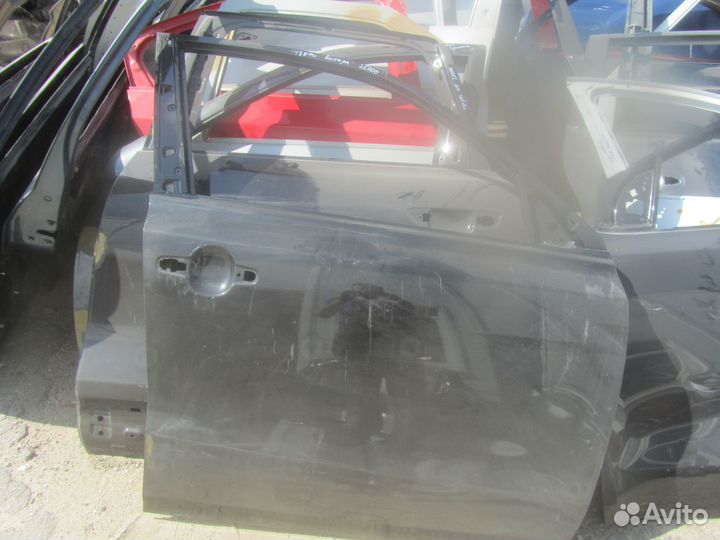 Дверь передняя правая suzuki vitara