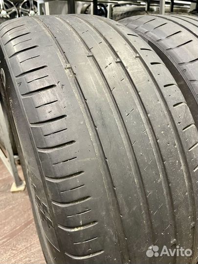 Kumho Ecsta HS51 235/55 R17 103W