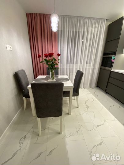 Чехол для стула Хенриксдаль, Харри (IKEA)