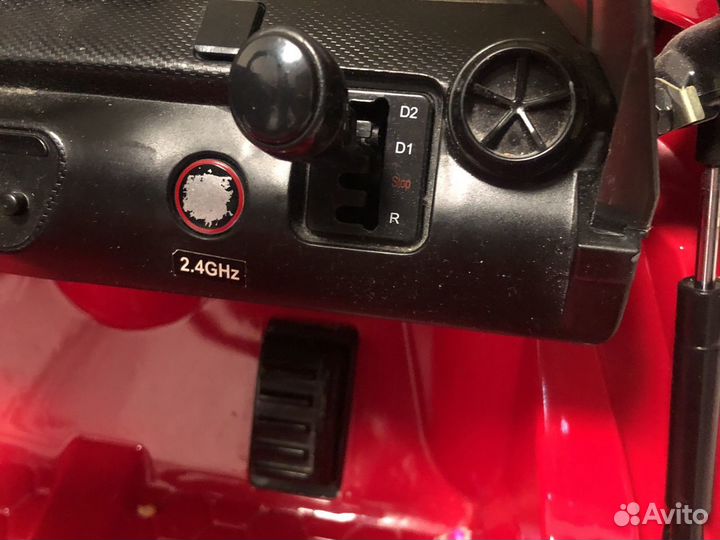 Rastar Детский электрокар Ferrari La Ferrari красн