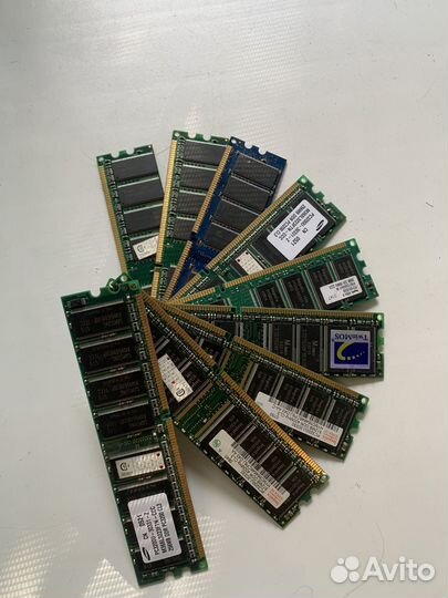 Блоки питания / Оперативная память / Видеокарты