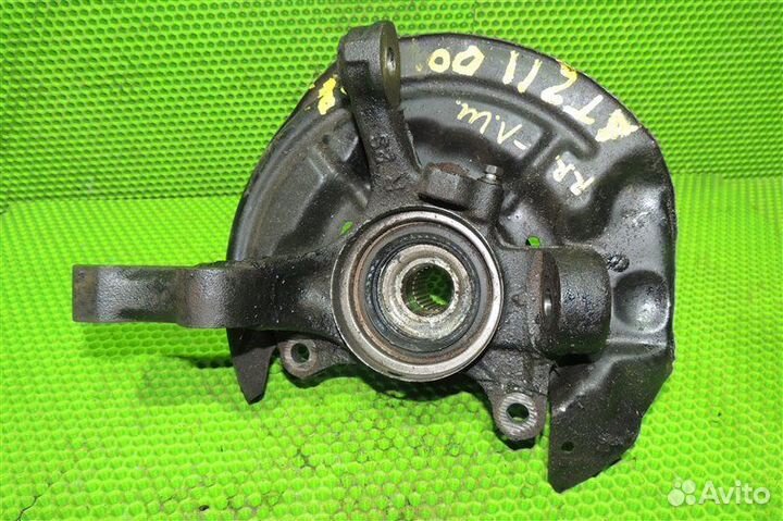 Ступица передняя правая Toyota Caldina AT211 7AFE