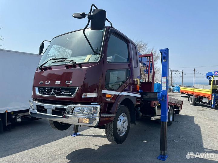 Mitsubishi Fuso Fighter с КМУ, 2017