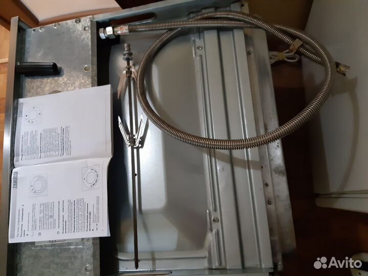 Газовый духовой шкаф Zanussi
