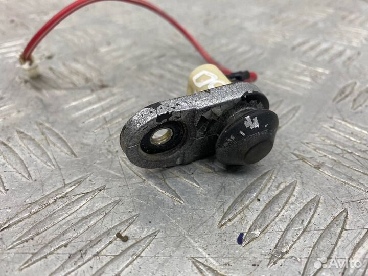 Б/У концевик двери передний Toyota Town Ace 3 KR42