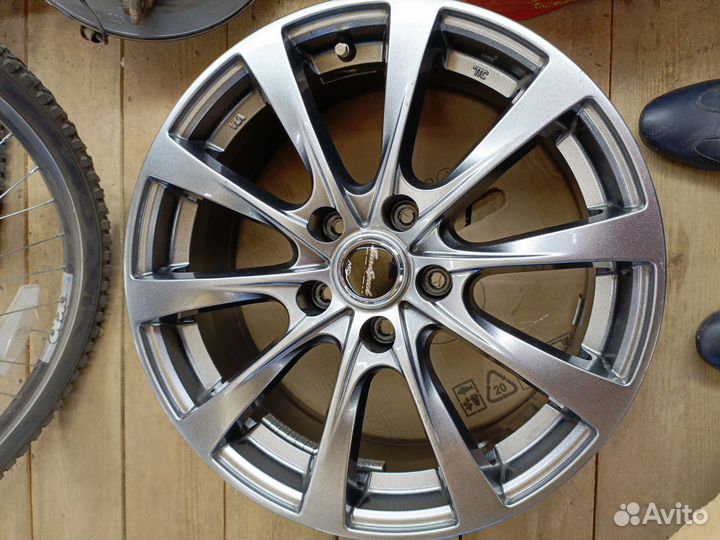 Красивые диски Manaray Eurospeed R17 5x114.3