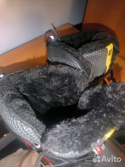 Новые Зимние ботинки salomon