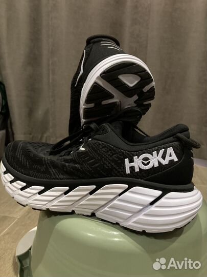 Кроссовки Hoka оригинал 38