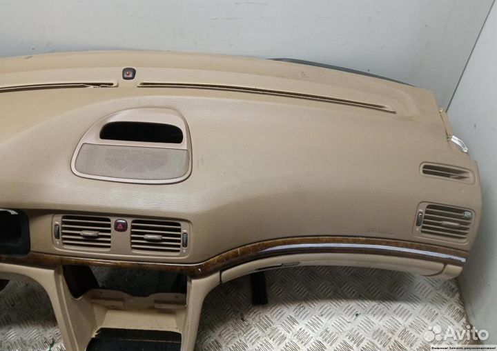 Панель приборов Volvo S80