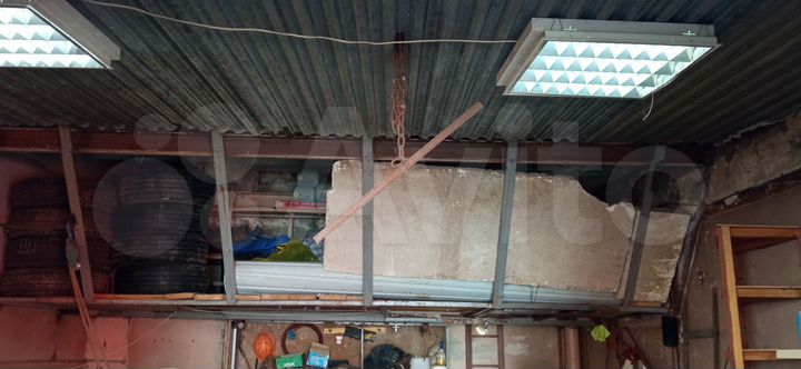 Гараж, > 30 м²