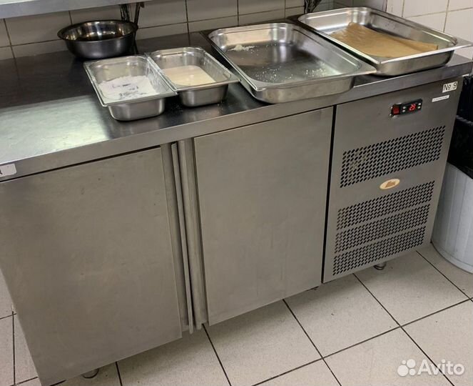 Стол холодильник