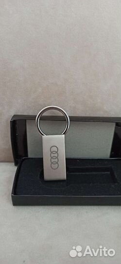 Брелки для ключей BMW / Брелок бмв