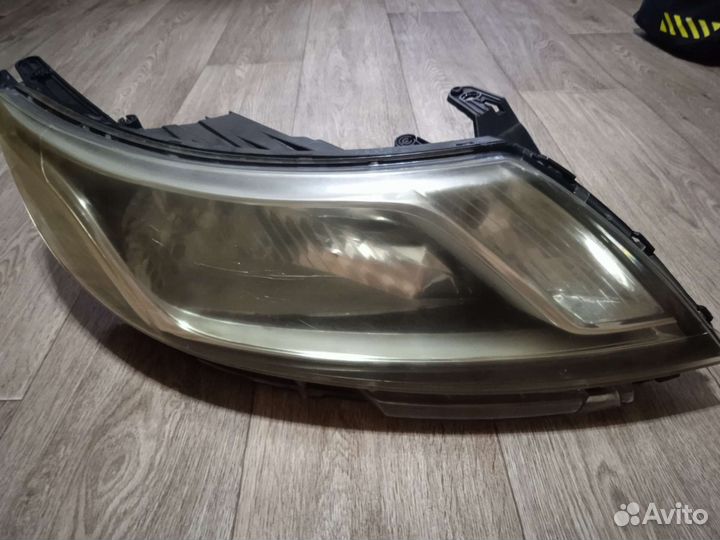 Правая фара кия рио