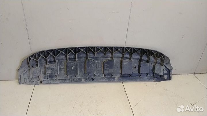 Пыльник двигателя центральный Skoda Rapid