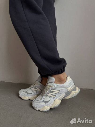 Кроссовки Женские New Balance 9060