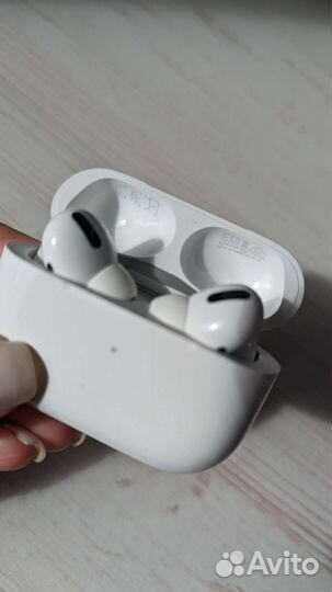 Airpods pro оригинал
