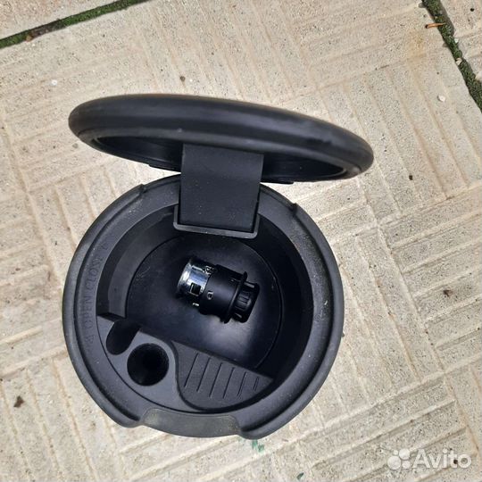 Пепельница в авто