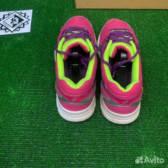 Кроссовки Asics