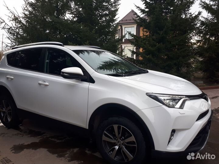 Toyota RAV4 2.0 CVT, 2018, 110 000 км
