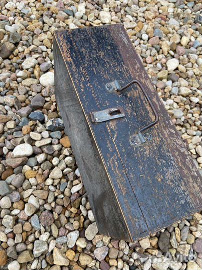 Деревянный чемодан 19 века