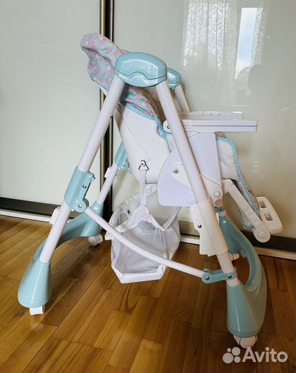 Детский стульчик для кормления