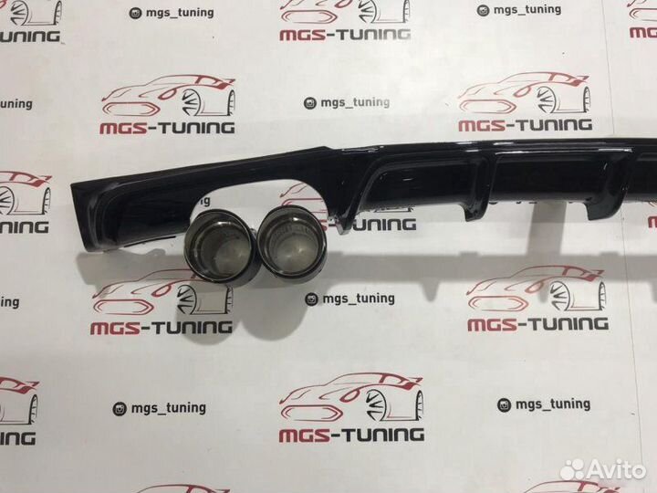 Диффузор BMW F30 Черный глянец 2x0 + Akrapovic Mat