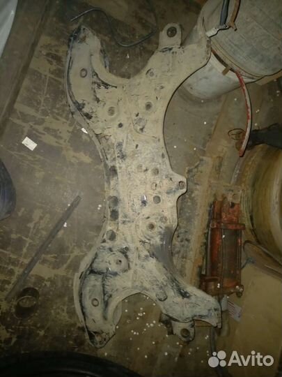 Тойота королла 120 хетч 2005 г в