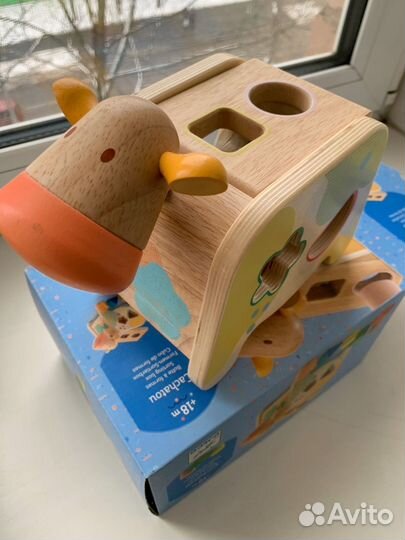 Детская игрушка для малышей