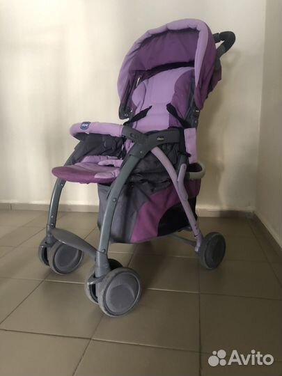Прогулочная коляска chicco