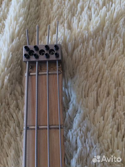 Бас гитара, ручной работы