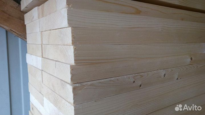 Сухая доска с фасками, хвоя, сорт ав