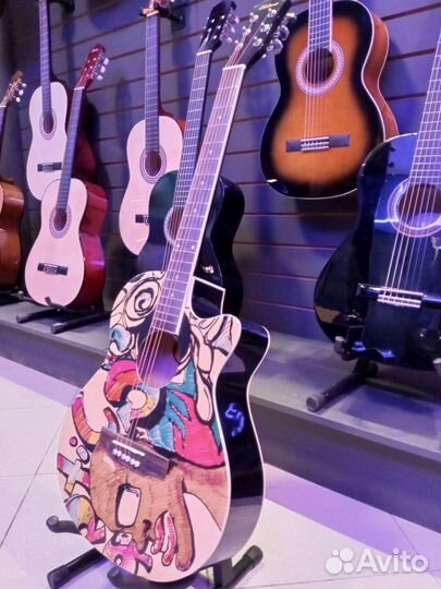 Гитара акустическая
