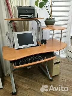 Компьютерный стол