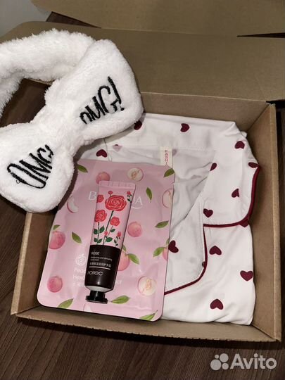 Подарок на 8 марта