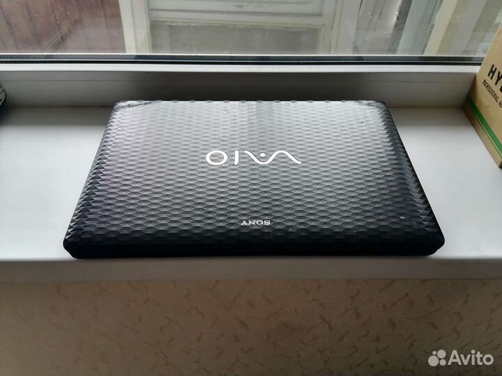 Два ноутбуки сони на запчасти или востановление