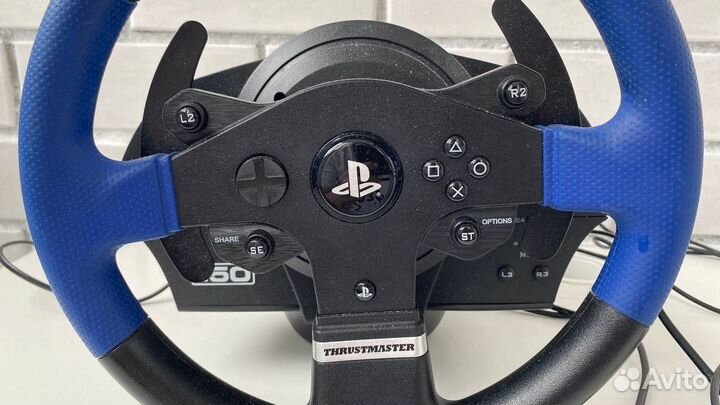 Игровой руль с педалями