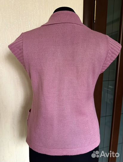 Жилет женский,шерстяной,новый