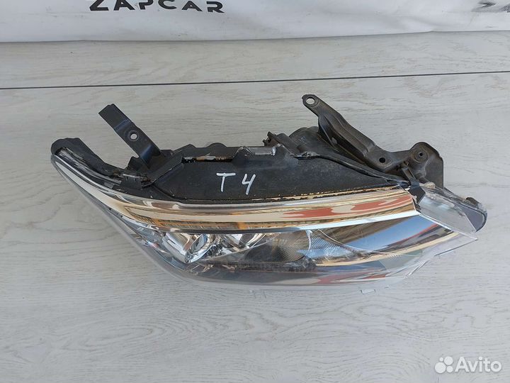 Toyota Camry V55 Фара