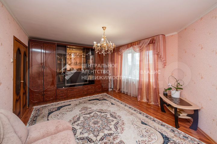 2-к. квартира, 72,4 м², 5/10 эт.