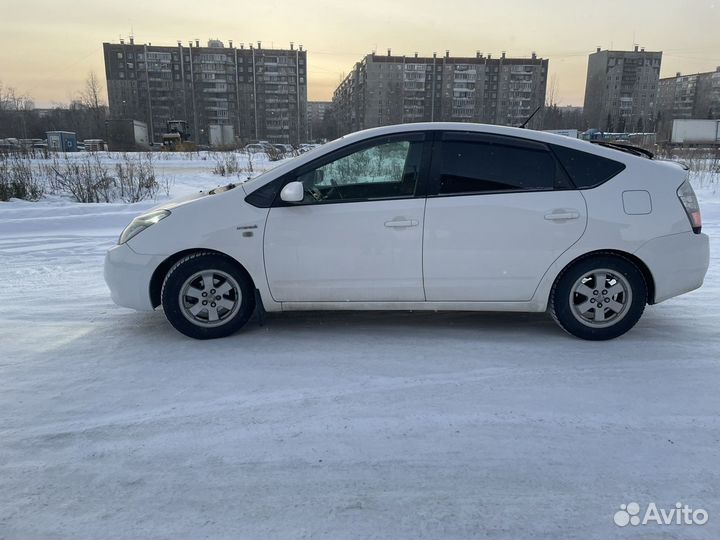 Toyota Prius 1.5 CVT, 2006, 290 000 км