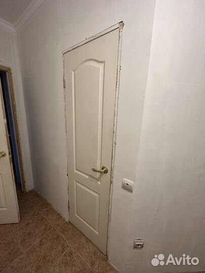 Дверь между комнатами бу