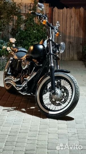 Harley davidson street bob