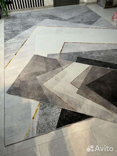 Ковер новый