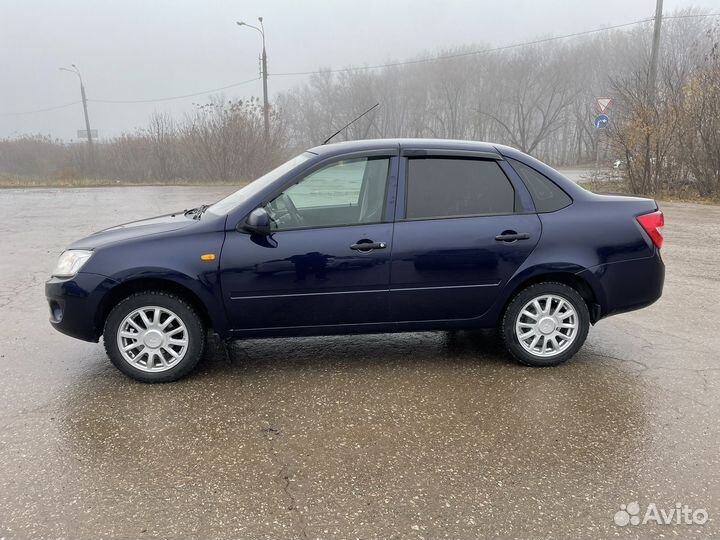 LADA Granta 1.6 МТ, 2013, 136 000 км