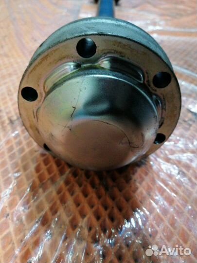 Приводной вал задний Audi A6 C6 4F AUK 2007